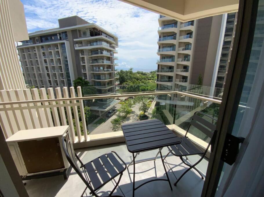 Ma Roberta - Luxurious Tambuli 2 Bed Room Unit Lapu-Lapu City Exteriör bild